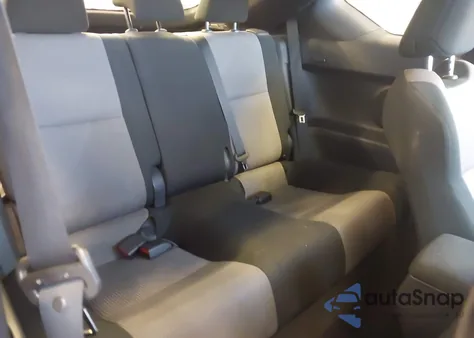 2015 Scion Tc из США, поврежденный, VIN JTKJF5C75FJ013279